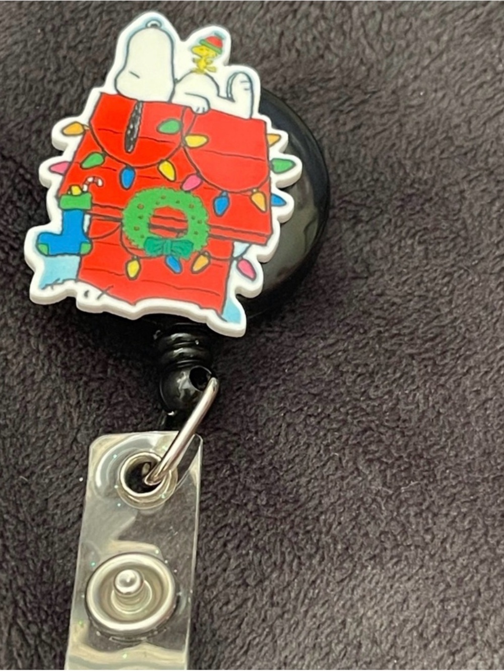 Snoopy Holiday Red Badge Reel - Festive Card Holder